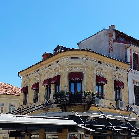 City House Central 비톨라 외부 사진